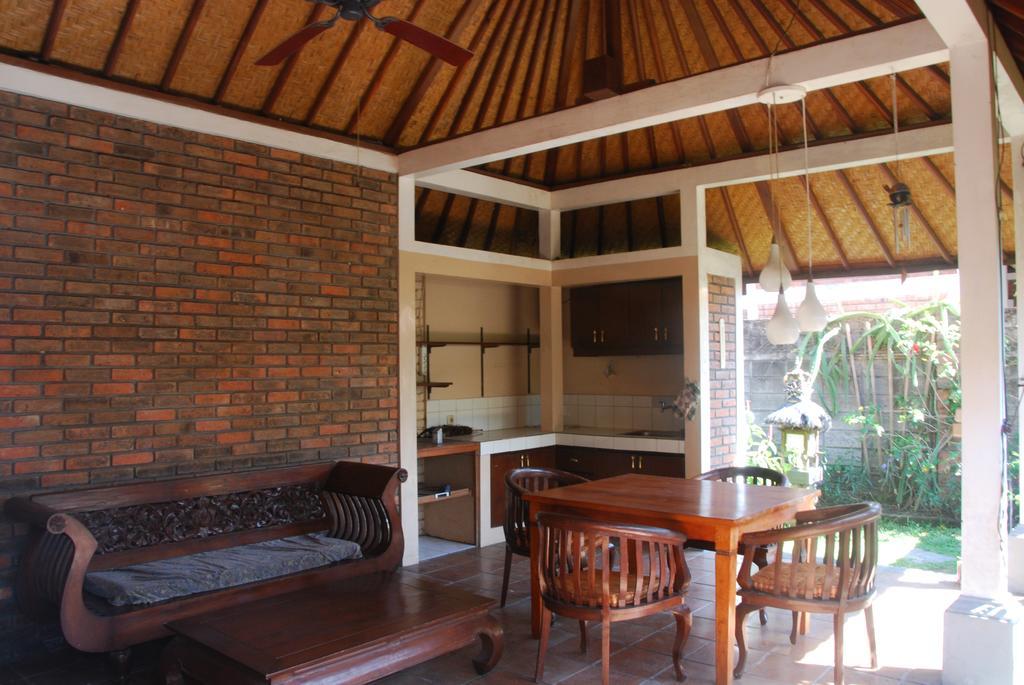 Wikarmas Villa Sanur Esterno foto